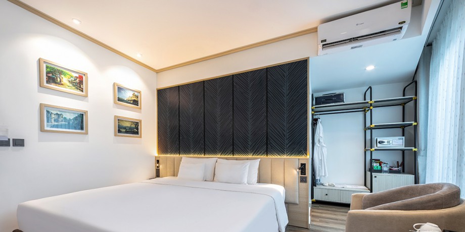 sangtrong218 (2).jpg